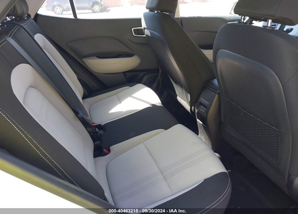 2024 HYUNDAI VENUE SEL VIN: KMHRC8A33RU291990