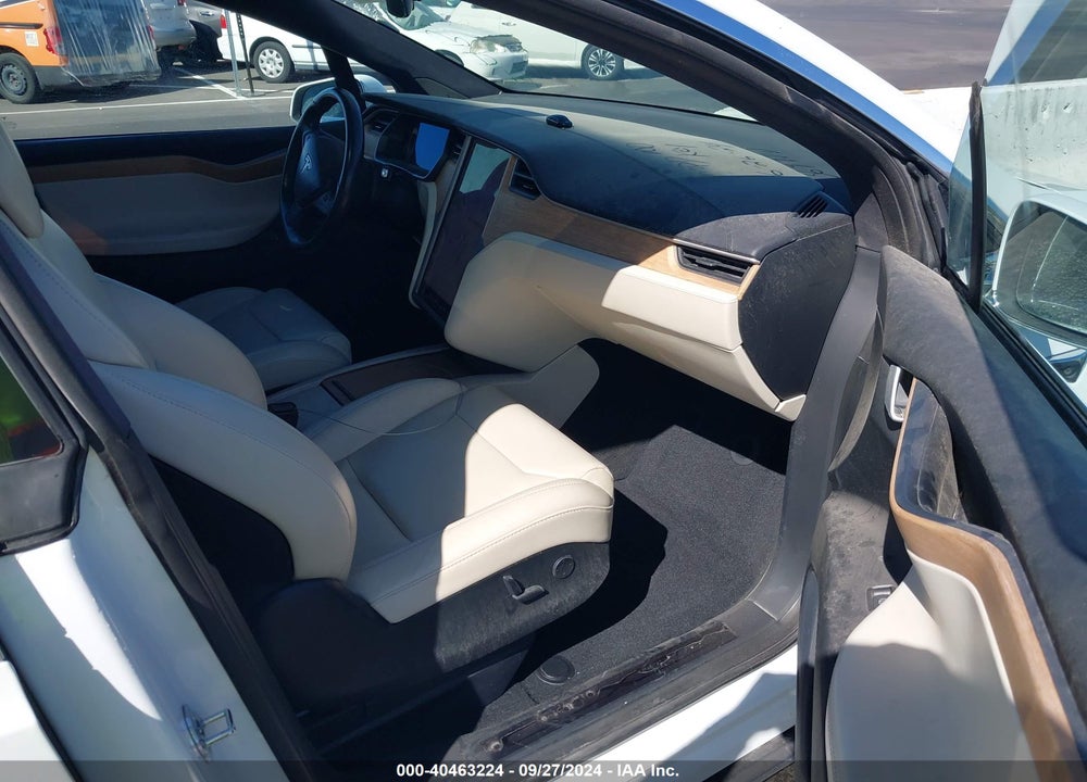 2019 TESLA MODEL X 100D/75D/LONG RANGE VIN: 5YJXCBE25KF187901
