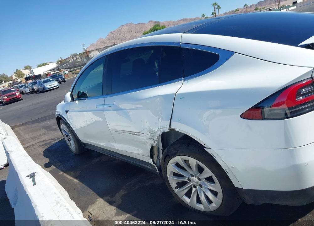 2019 TESLA MODEL X 100D/75D/LONG RANGE VIN: 5YJXCBE25KF187901