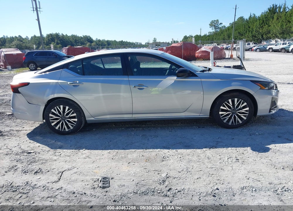 2024 NISSAN ALTIMA SV FWD VIN: 1N4BL4DV1RN352927
