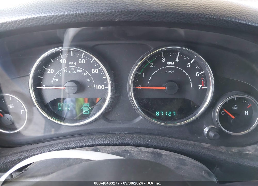 2014 JEEP WRANGLER UNLIMITED SAHARA VIN: 1C4BJWEG0EL128887