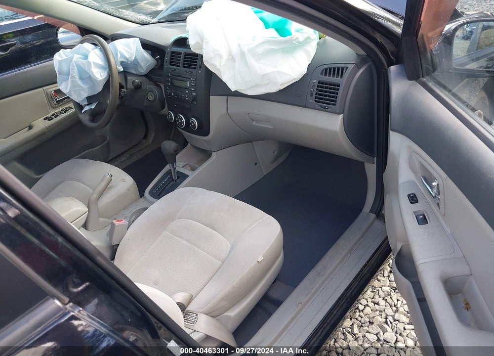 2009 KIA SPECTRA EX VIN: KNAFE221195595788