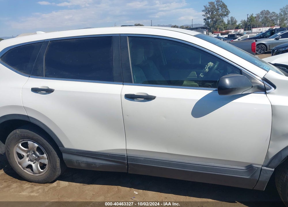 2017 HONDA CR-V LX VIN: 2HKRW5H32HH402148
