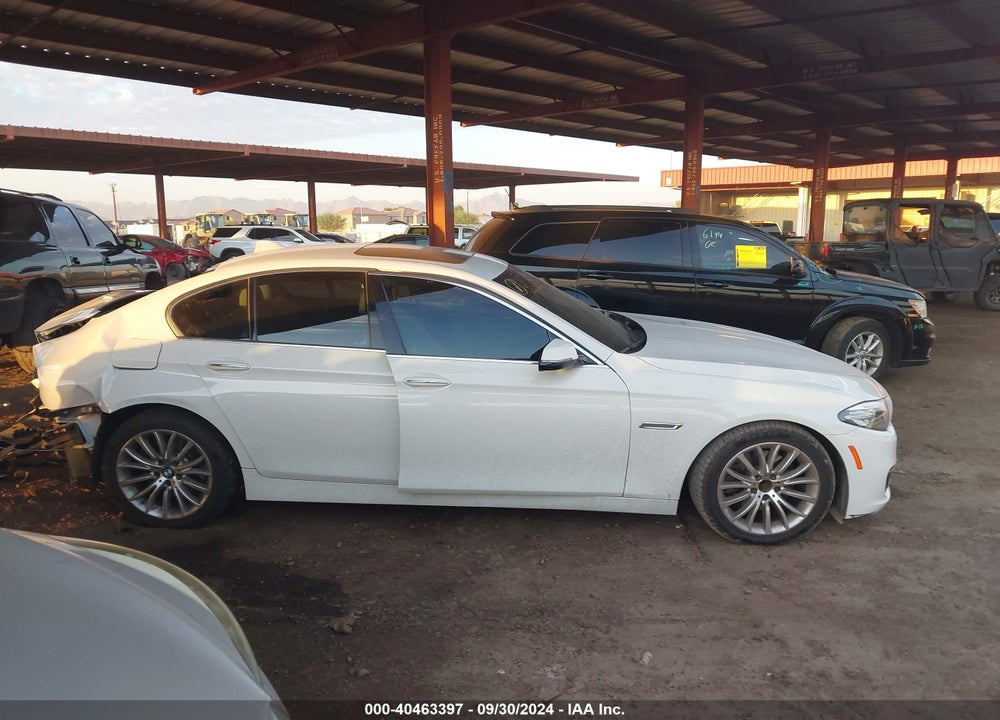 2016 BMW 528I VIN: WBA5A5C59GG353360