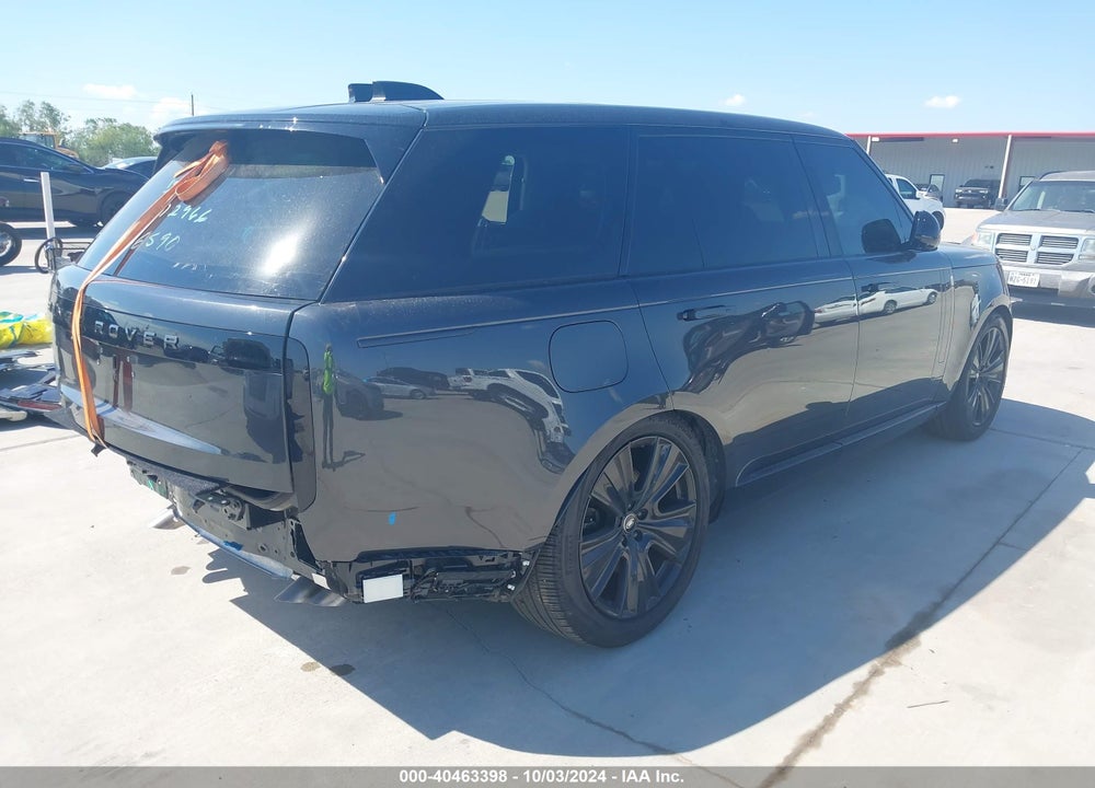 2023 LAND ROVER RANGE ROVER P530 SE VIN: SALKPBE78PA052060