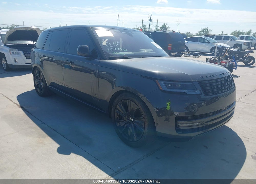 2023 LAND ROVER RANGE ROVER P530 SE VIN: SALKPBE78PA052060