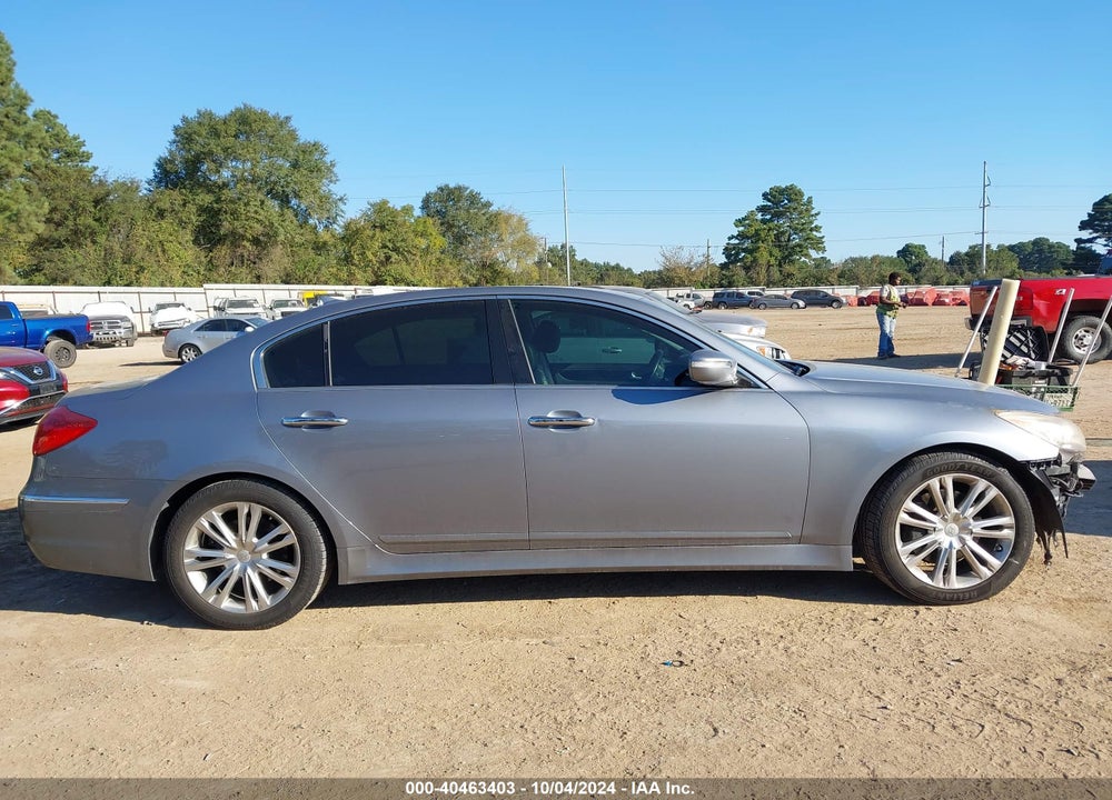 2014 HYUNDAI GENESIS VIN: KMHGC4DD3EU264514