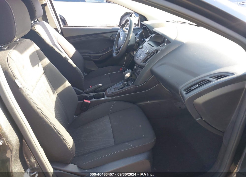 2017 FORD FOCUS S VIN: 1FADP3E22HL245990