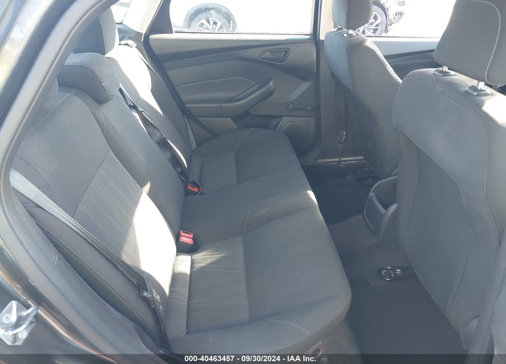 2017 FORD FOCUS S VIN: 1FADP3E22HL245990