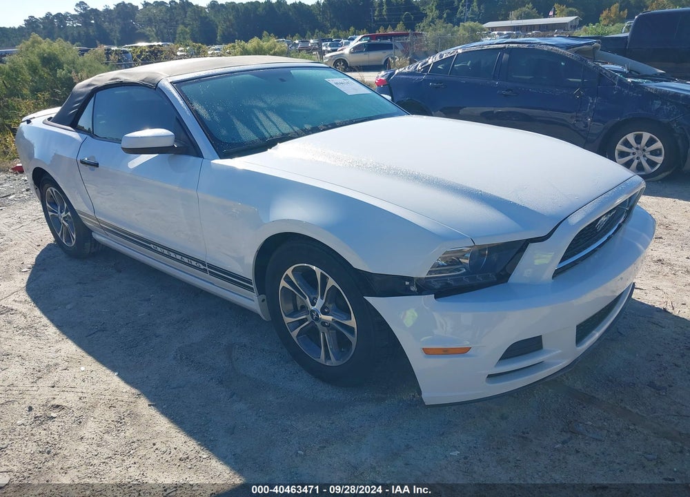 2014 FORD MUSTANG VIN: 1ZVBP8EM0E5323177