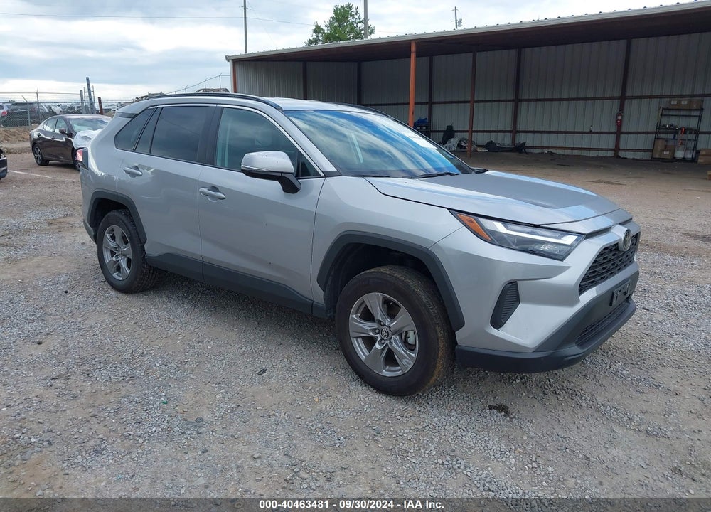 2024 TOYOTA RAV4 XLE VIN: 2T3W1RFV3RW316032