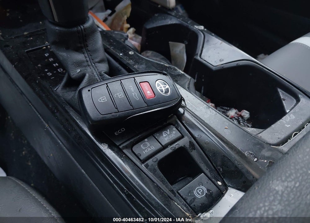 2025 TOYOTA CAMRY SE VIN: 4T1DAACK0SU012027
