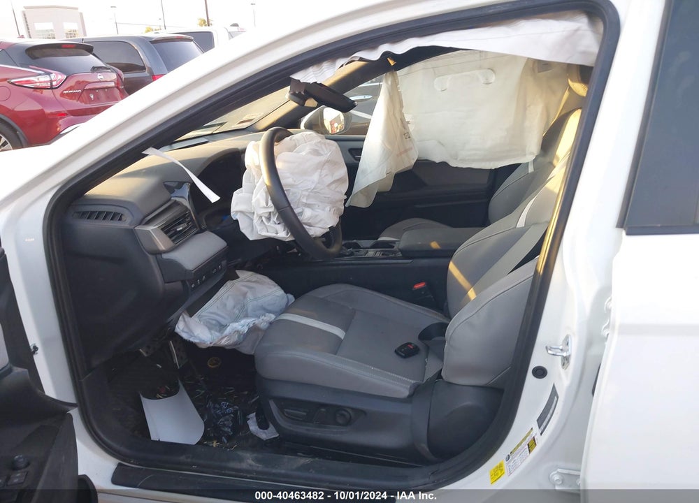 2025 TOYOTA CAMRY SE VIN: 4T1DAACK0SU012027