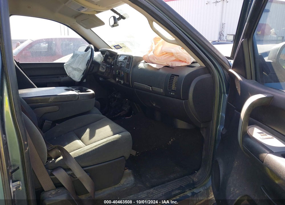2009 CHEVROLET SILVERADO 1500 LT VIN: 2GCEK290591116794
