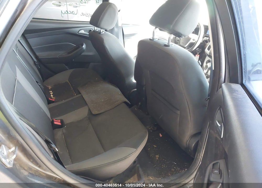 2014 FORD FOCUS VIN: 1FADP3F24EL382469