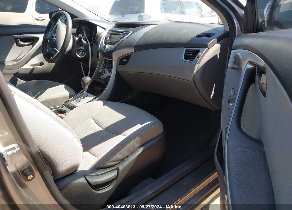 2012 HYUNDAI ELANTRA GLS VIN: 5NPDH4AE5CH090121