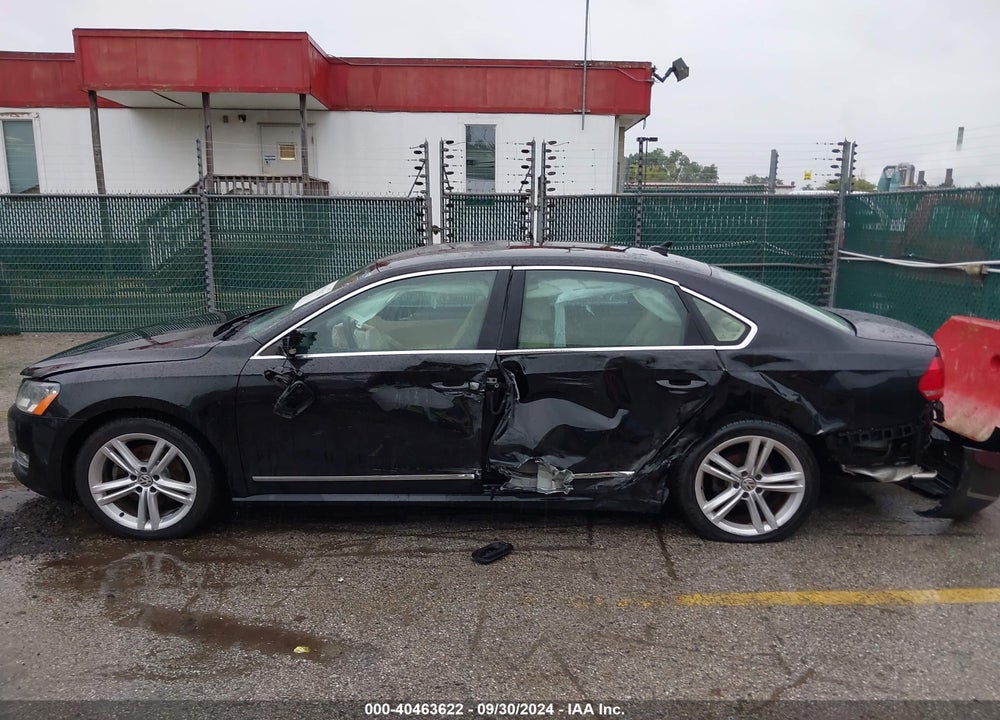2014 VOLKSWAGEN PASSAT 2.0L TDI SE VIN: 1VWBN7A33EC032973