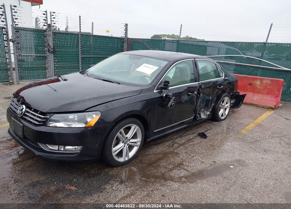 2014 VOLKSWAGEN PASSAT 2.0L TDI SE VIN: 1VWBN7A33EC032973