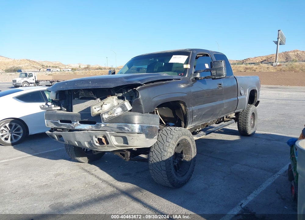 2003 CHEVROLET SILVERADO 2500HD LS VIN: 1GCHK29U03E146694