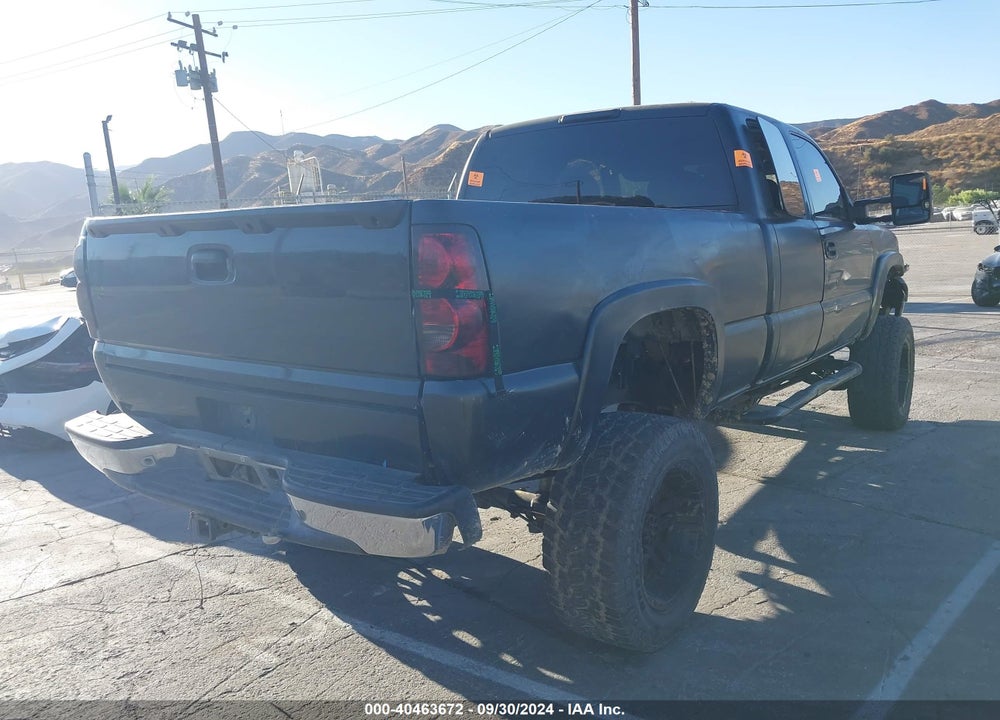 2003 CHEVROLET SILVERADO 2500HD LS VIN: 1GCHK29U03E146694