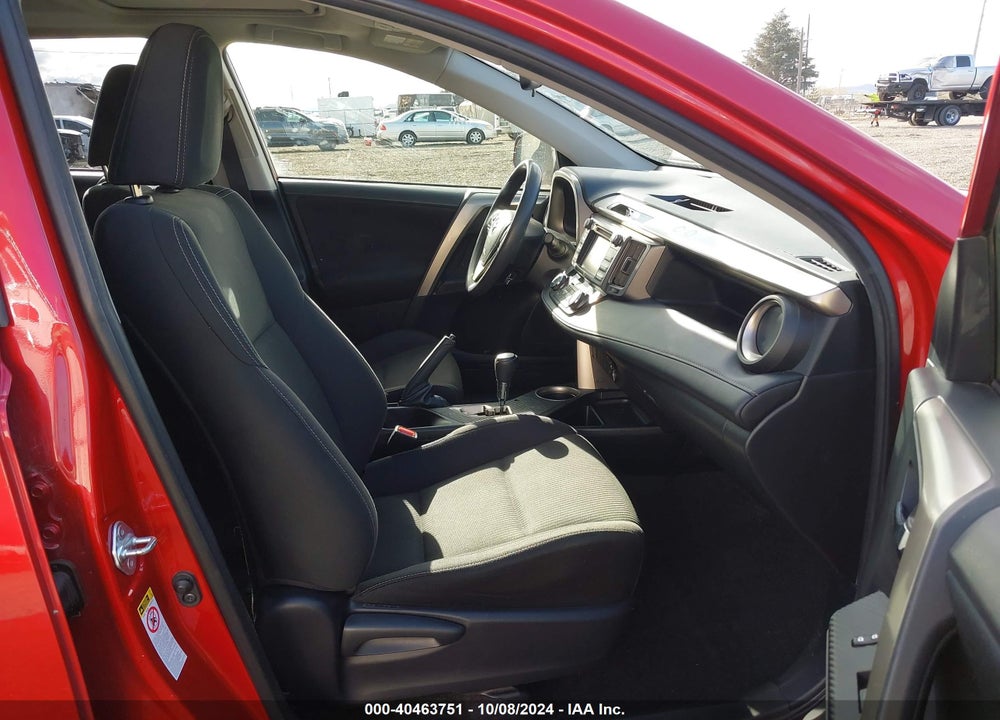 2014 TOYOTA RAV4 XLE VIN: JTMRFREV8EJ002756