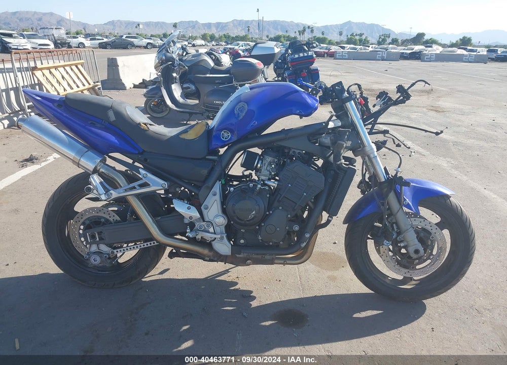2005 YAMAHA FZS10 VIN: JYARN07E25A011184