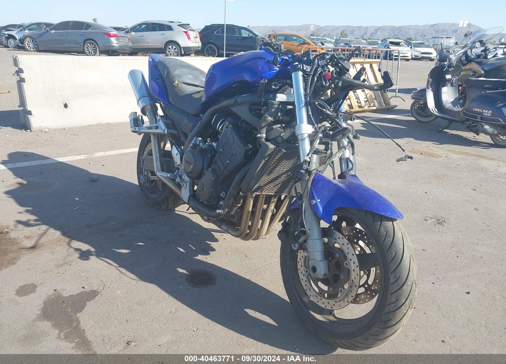 2005 YAMAHA FZS10 VIN: JYARN07E25A011184