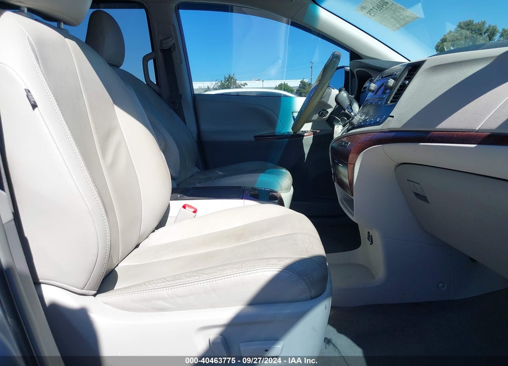 2012 TOYOTA SIENNA XLE V6 8 PASSENGER VIN: 5TDYK3DC7CS250274