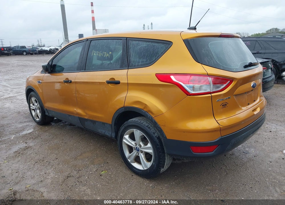 2016 FORD ESCAPE S VIN: 1FMCU0F79GUC36604
