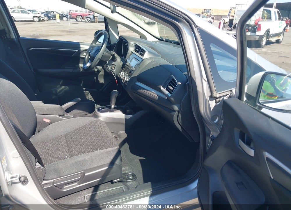 2016 HONDA FIT LX VIN: JHMGK5H55GS004273