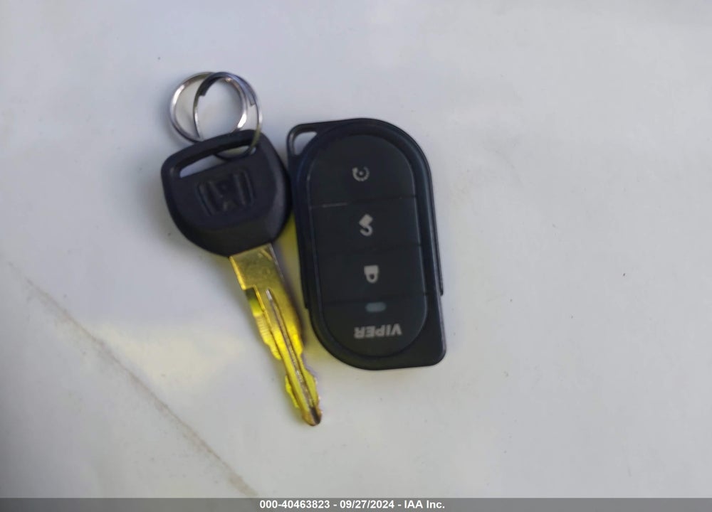 2001 HONDA CR-V EX VIN: JHLRD17631S027293