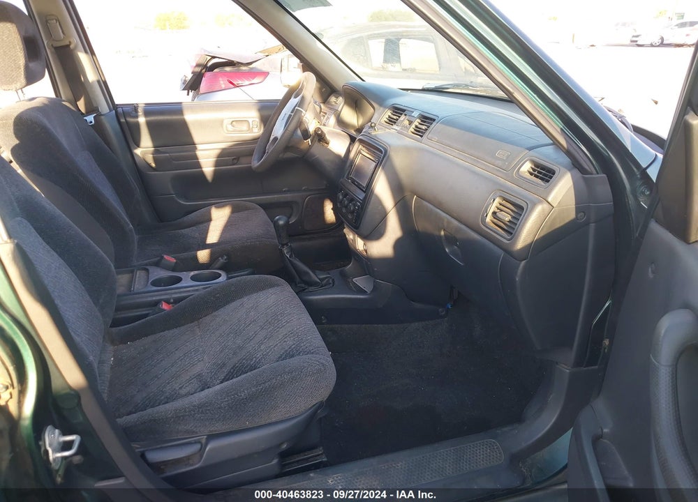 2001 HONDA CR-V EX VIN: JHLRD17631S027293