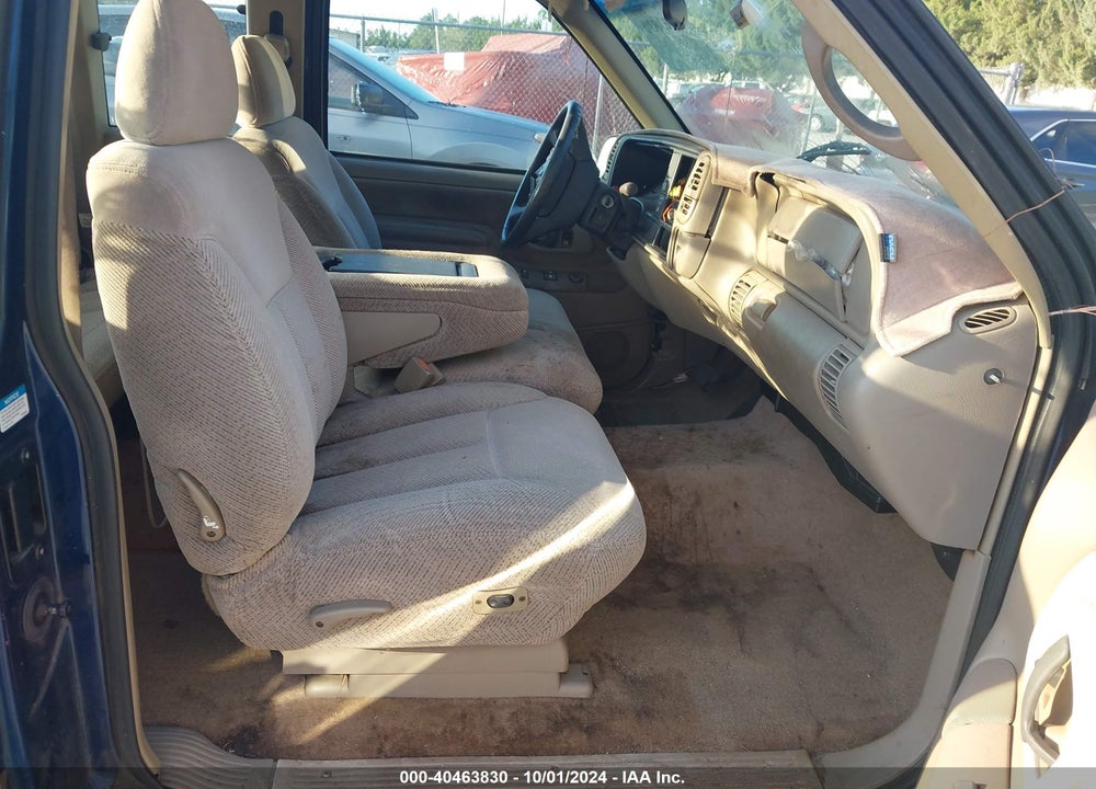 1998 CHEVROLET C1500 FLEETSIDE VIN: 2GCEC19M8W1119596