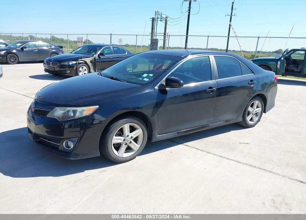 2014 TOYOTA CAMRY SE VIN: 4T1BF1FK5EU444945