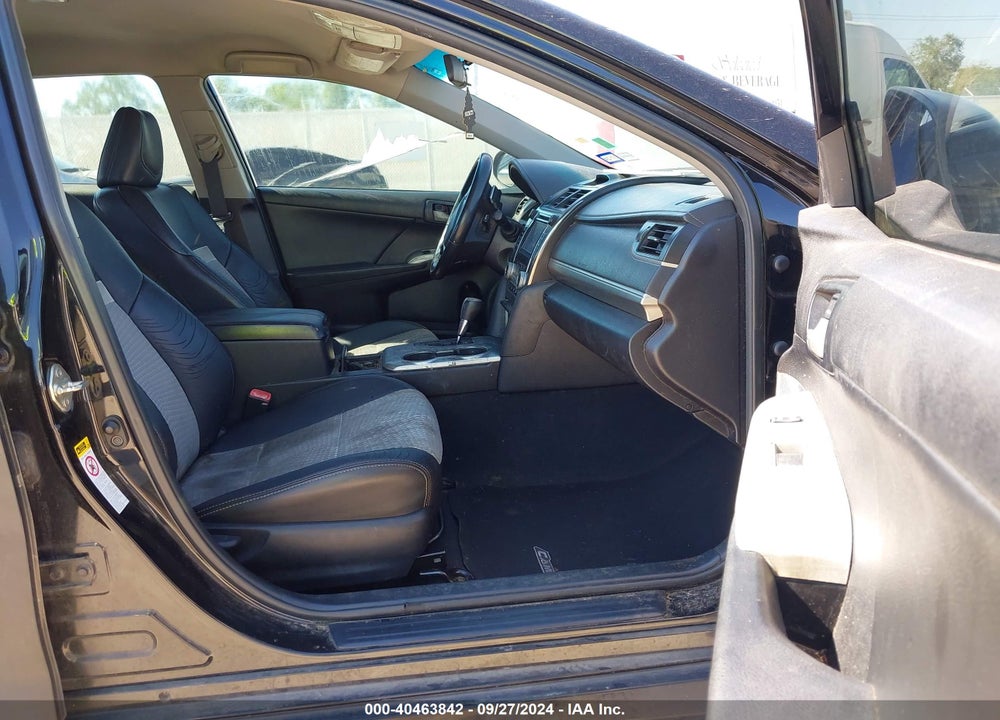 2014 TOYOTA CAMRY SE VIN: 4T1BF1FK5EU444945