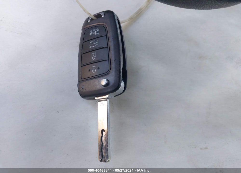 2018 HYUNDAI ACCENT SEL VIN: 3KPC24A38JE034722