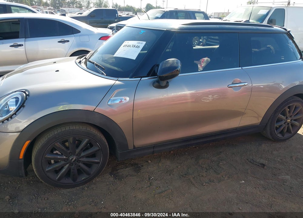 2020 MINI HARDTOP COOPER S VIN: WMWXR5C05L2M53274