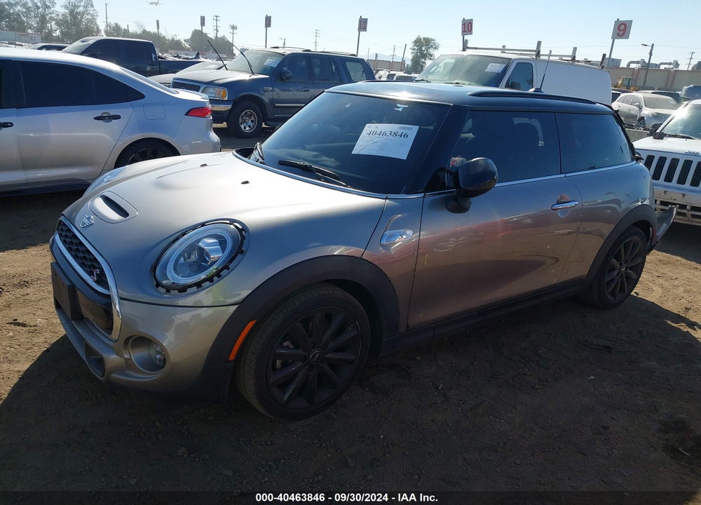 2020 MINI HARDTOP COOPER S VIN: WMWXR5C05L2M53274