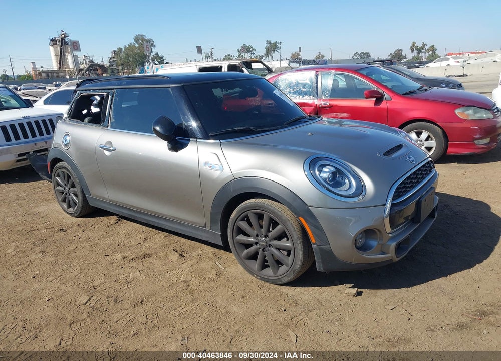 2020 MINI HARDTOP COOPER S VIN: WMWXR5C05L2M53274