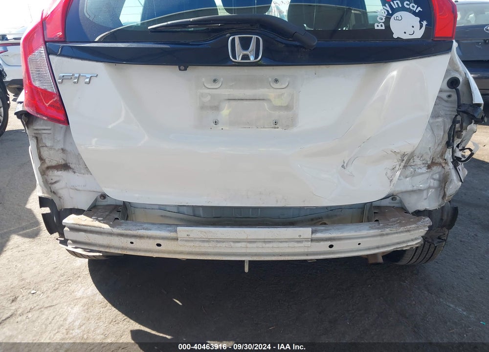 2017 HONDA FIT LX VIN: 3HGGK5H52HM713465