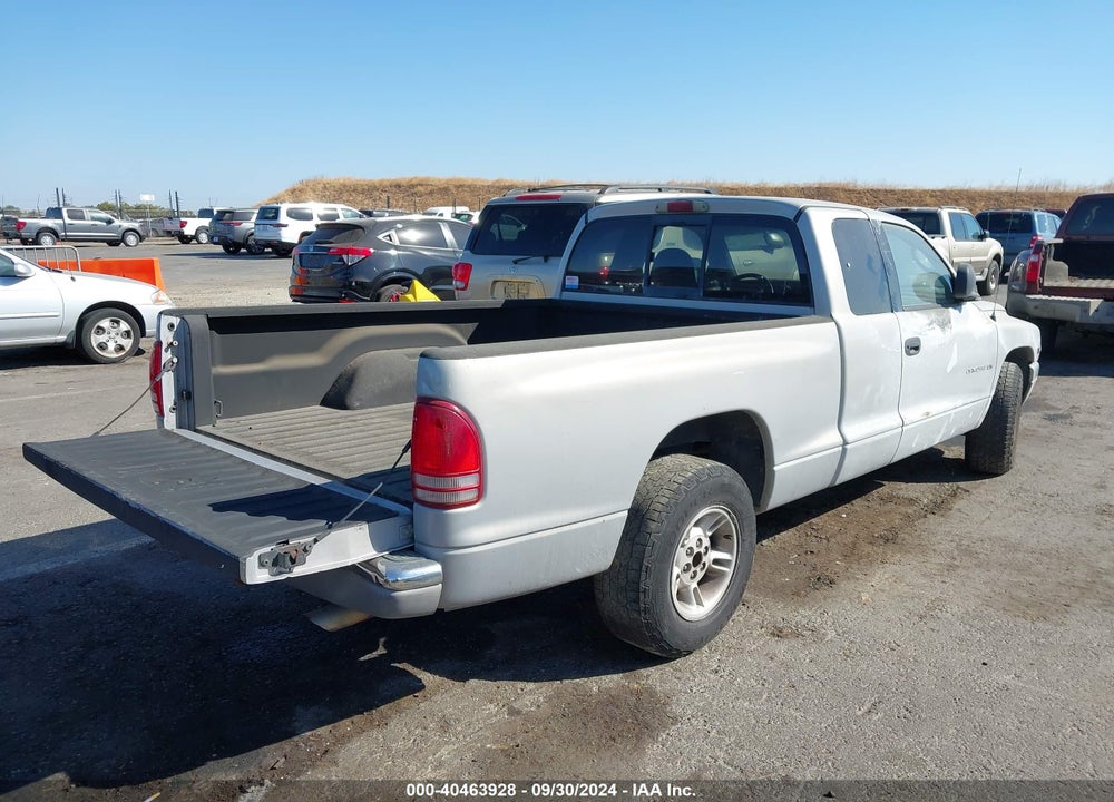 2000 DODGE DAKOTA SLT/SPORT VIN: 1B7GL22N9YS639911