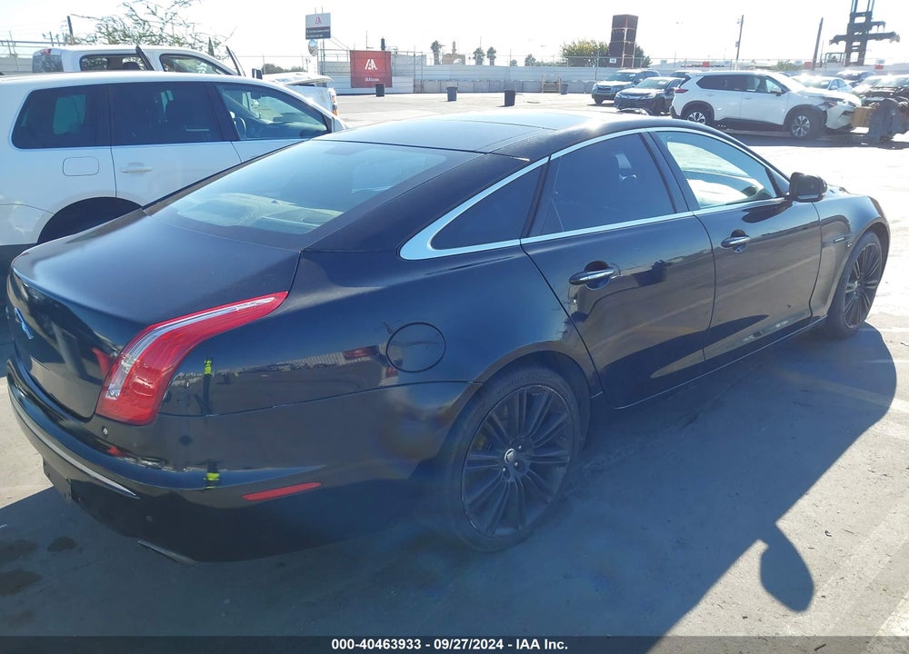 2011 JAGUAR XJ SUPERCHARGED VIN: SAJWA1GE1BMV16220