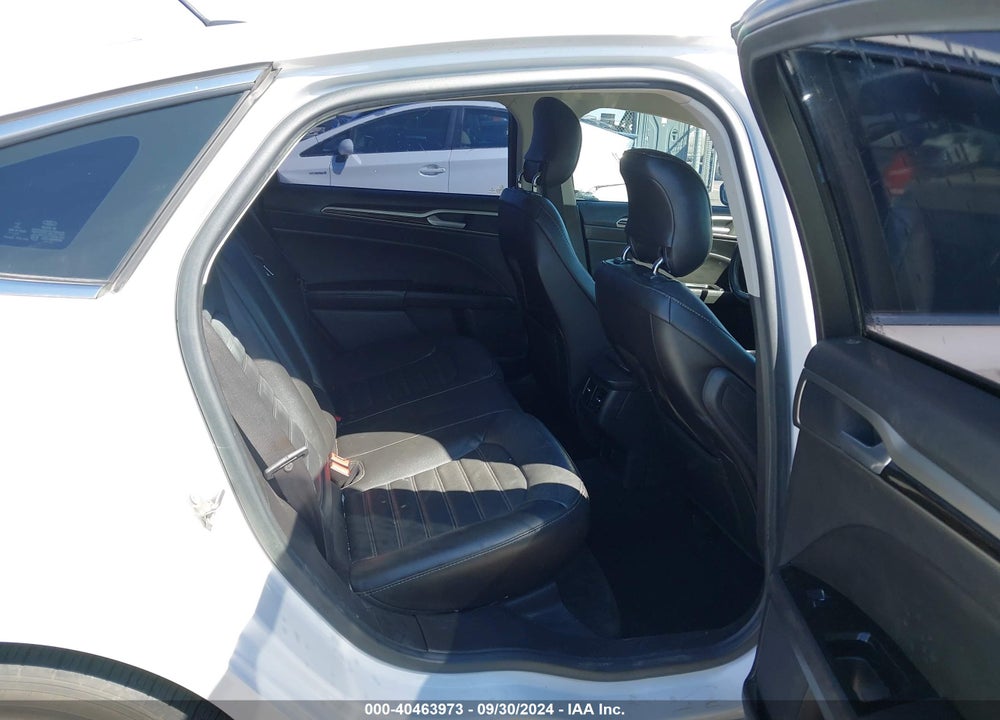 2014 FORD FUSION SE VIN: 3FA6P0HD3ER315272