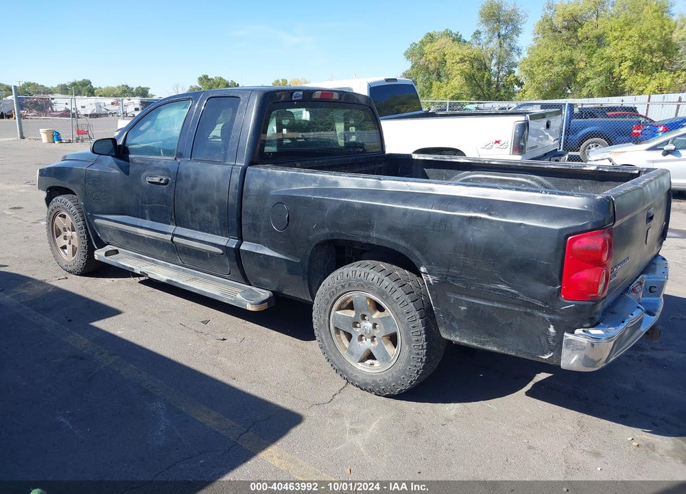 2005 DODGE DAKOTA SLT VIN: 1D7HE42N15S165691