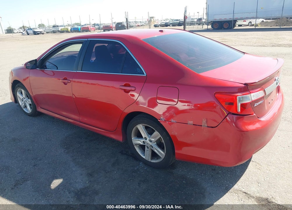 2014 TOYOTA CAMRY SE VIN: 4T1BF1FK7EU786834