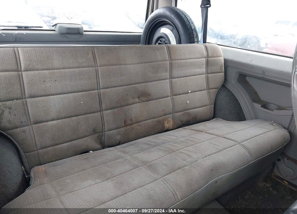1996 JEEP CHEROKEE SE VIN: 1J4FT27S0TL186656