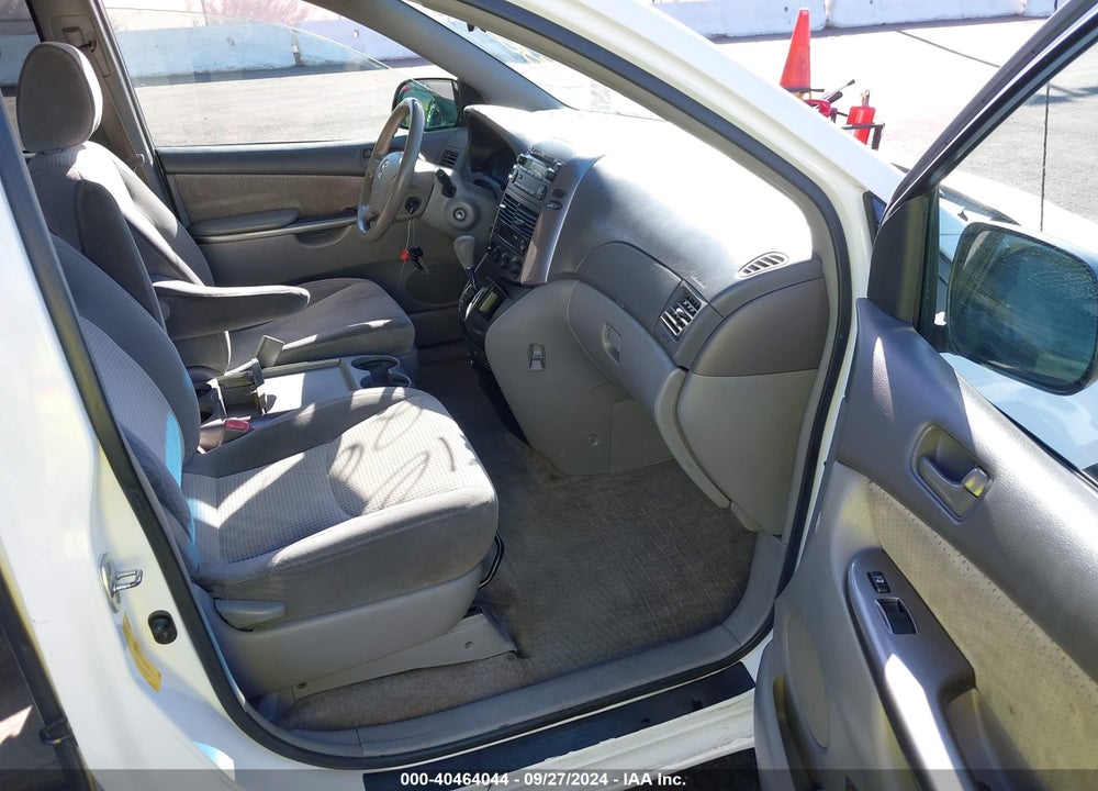 2009 TOYOTA SIENNA LE VIN: 5TDZK23C29S236470