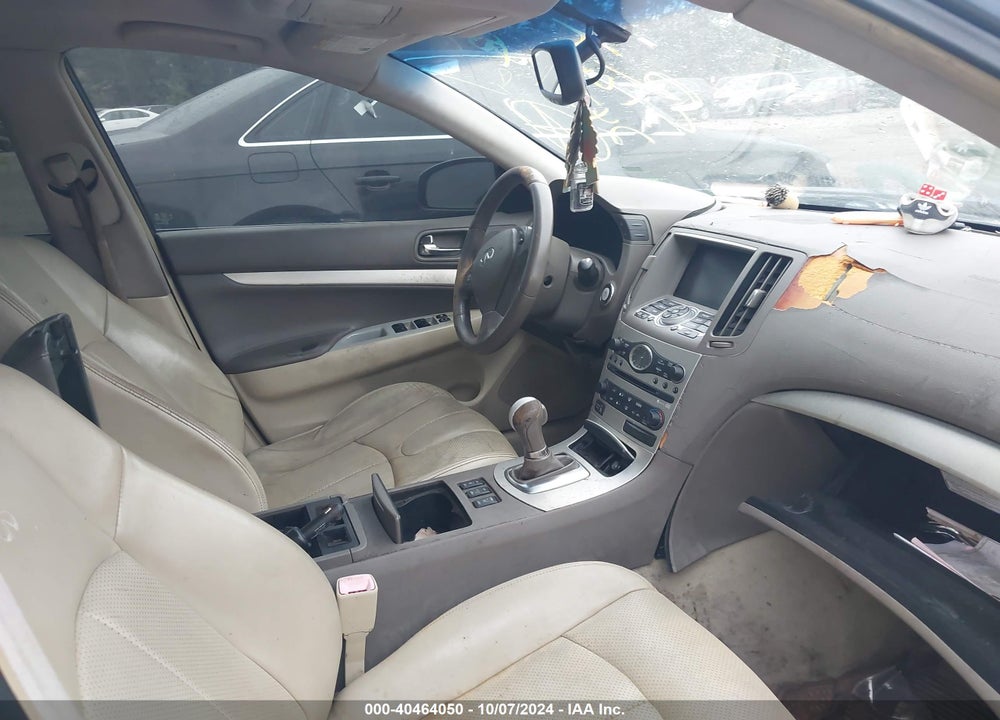 2008 INFINITI G35X VIN: JNKBV61F88M267535