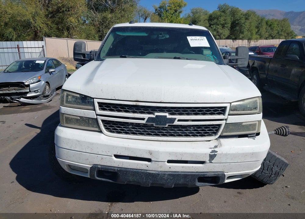 2005 CHEVROLET SILVERADO 2500HD LT VIN: 1GCHK23235F931750