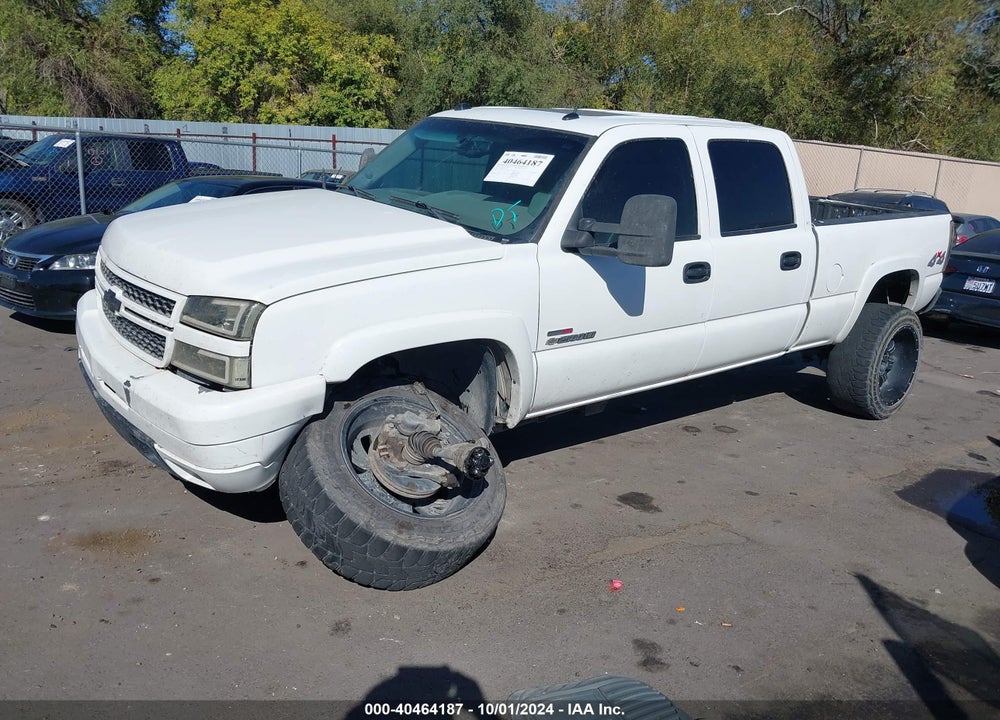 2005 CHEVROLET SILVERADO 2500HD LT VIN: 1GCHK23235F931750